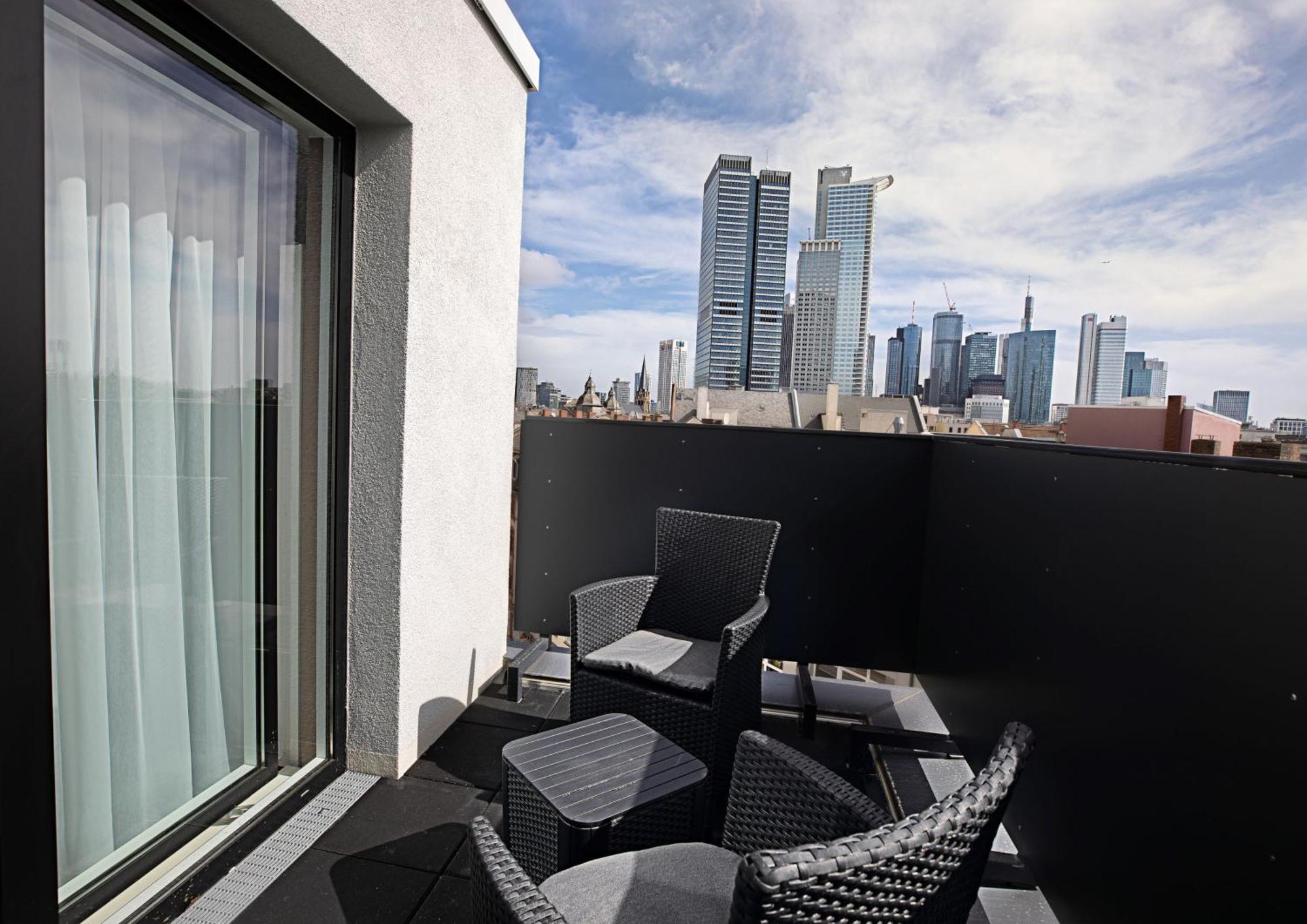Skyline Hotel City Frankfurt Fráncfort del Meno Exterior foto